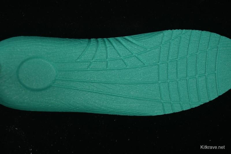 New York Yankees Bigball Chunky Embo Monogram Height Increasing Thick Sole Casual Sneakers - 3ASXE035N50CRL