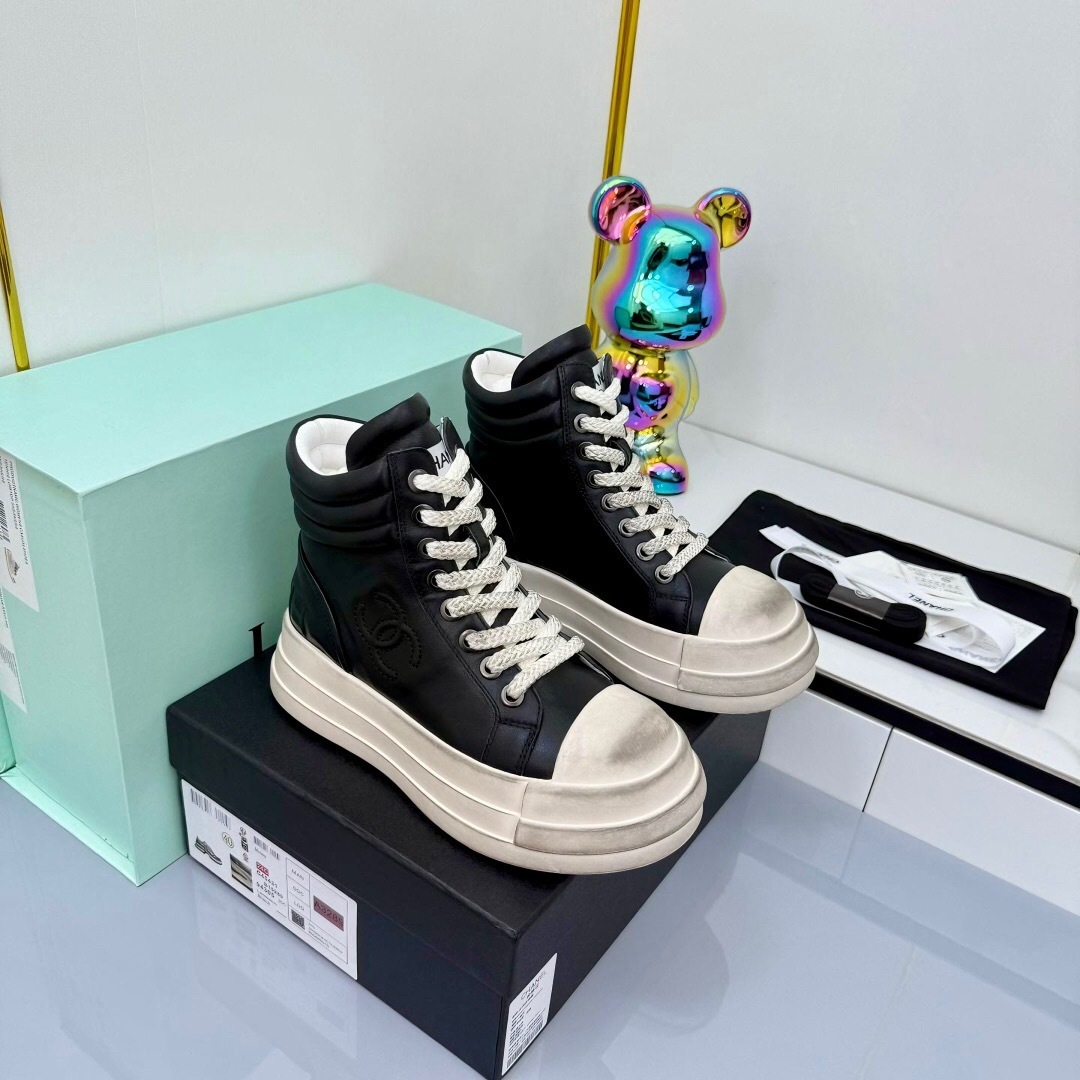 Chanel 2025 SS Short Boots Essential Autumn Winter Heavy Duty Style - LY00400