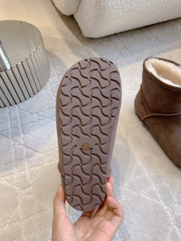 UGG 2025/SS Wool Warm Platform Casual Shoes - AS00290