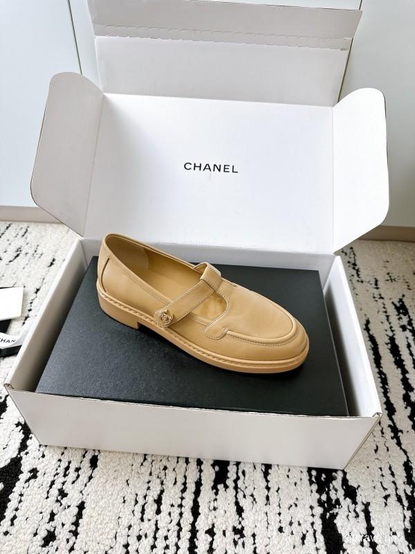 Chanel 2025 SS Loafers Classic Luxury Design - KFY00320