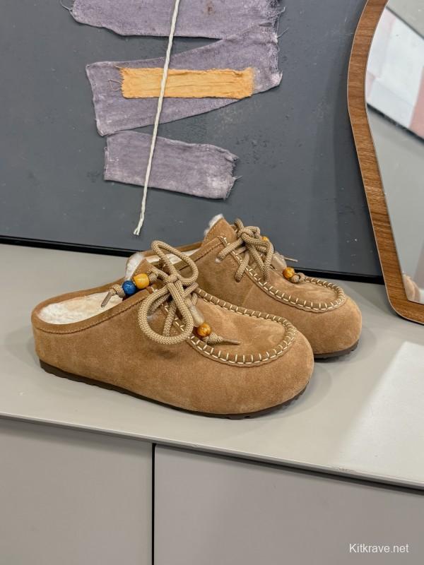 UGG 2025 Spring/Summer Collection Cozy Wool Slippers with Retro Buckle - KFY00240