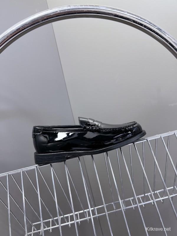 Saint Laurent Classic Loafer Flats - KFY00350