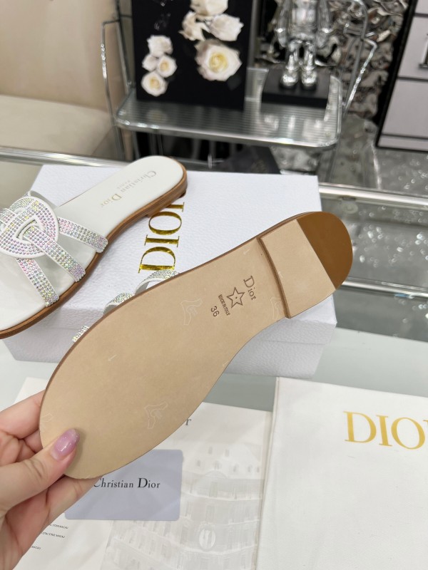 Dior D-Lane Sandals Hollow-out Flat Sandals with Gold Embellishment - LY00220/LY00260