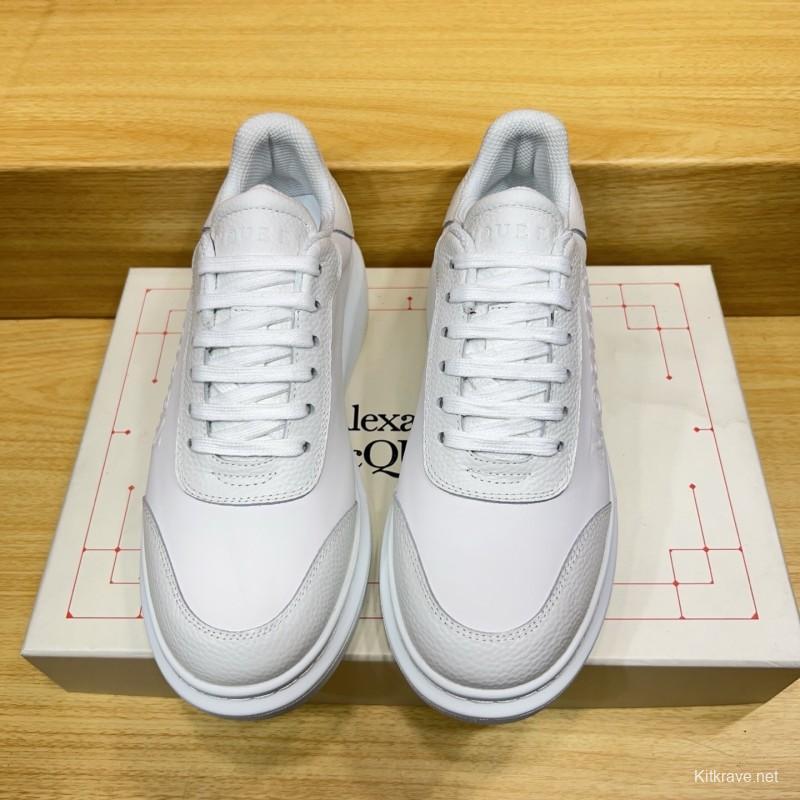 Alexander McQueen Spring 2025 Collection Platform Sneakers with Thick Sole Design - AS00320