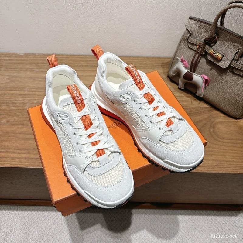 H Boots Classic Chelsea Boots with British Color Block Design - AS00410