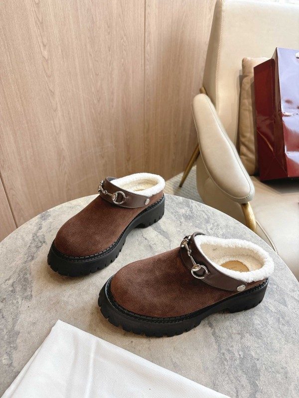 Gucci Shearling Mule with Horsebit Detail - LY00320