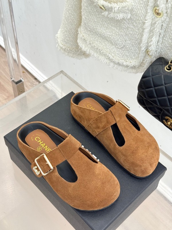 Chanel 2025 SS Minimalist Retro Birkenstock Sandals Half-Drag - KFY00280