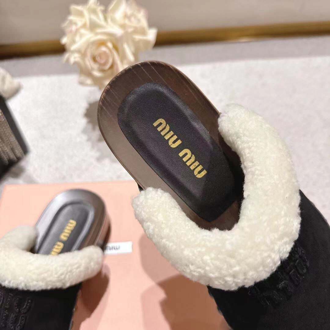 Miu Miu Cotton Shoes Sandals 2025 SS New Season Unique Washing Craft - LY00260