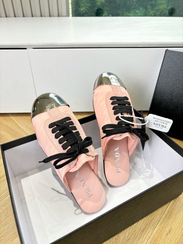 Prada 2025 SS Metal Toe Thin Sole Trainer Casual Shoes - LY00270