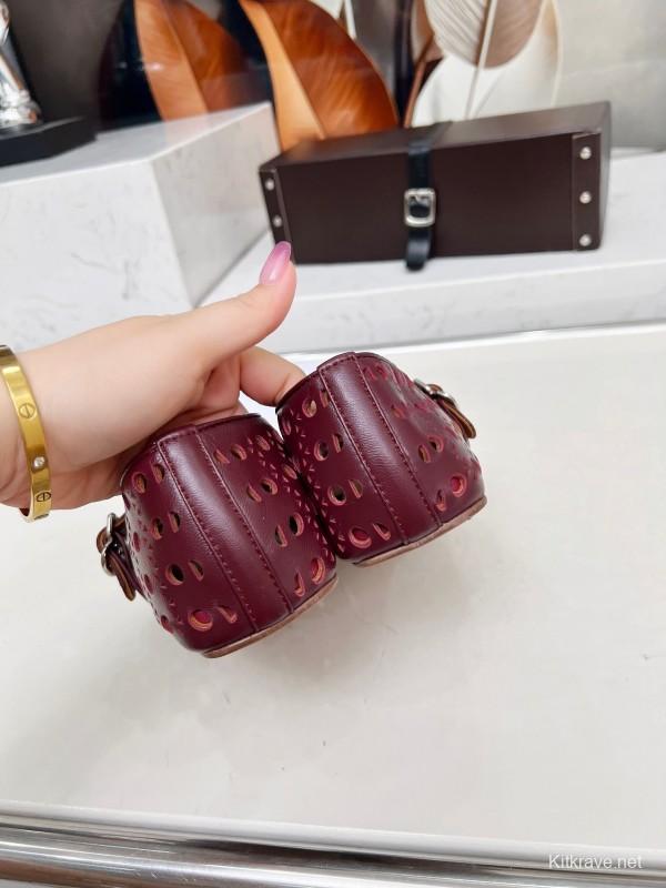 Alaia 2025/SS Perforated Ballet Flats - LY00320