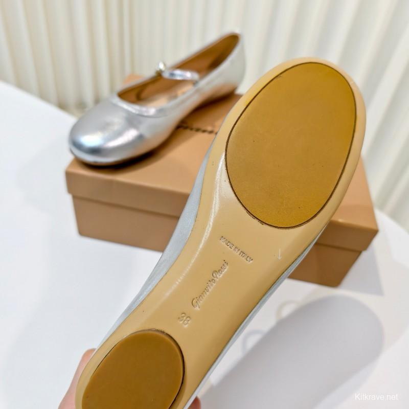 Gianvito Rossi Bohemian Style Flat Ballet Shoes - LY00310