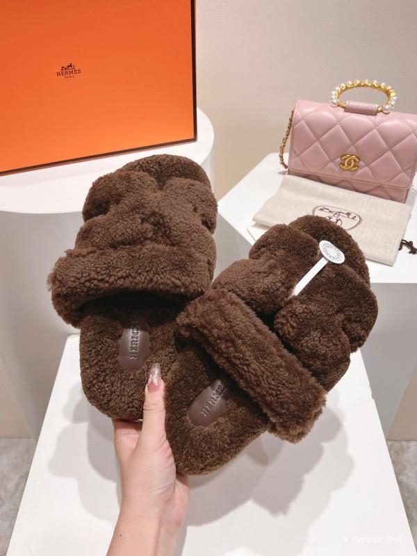 H Love Erjiu Full Wool Slippers with Slightly Curly Wool - LY00270
