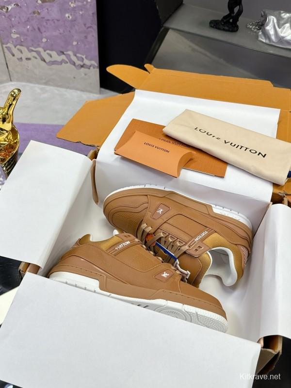 Louis Vuitton LV Trainer Maxi Sneakers - AS00360