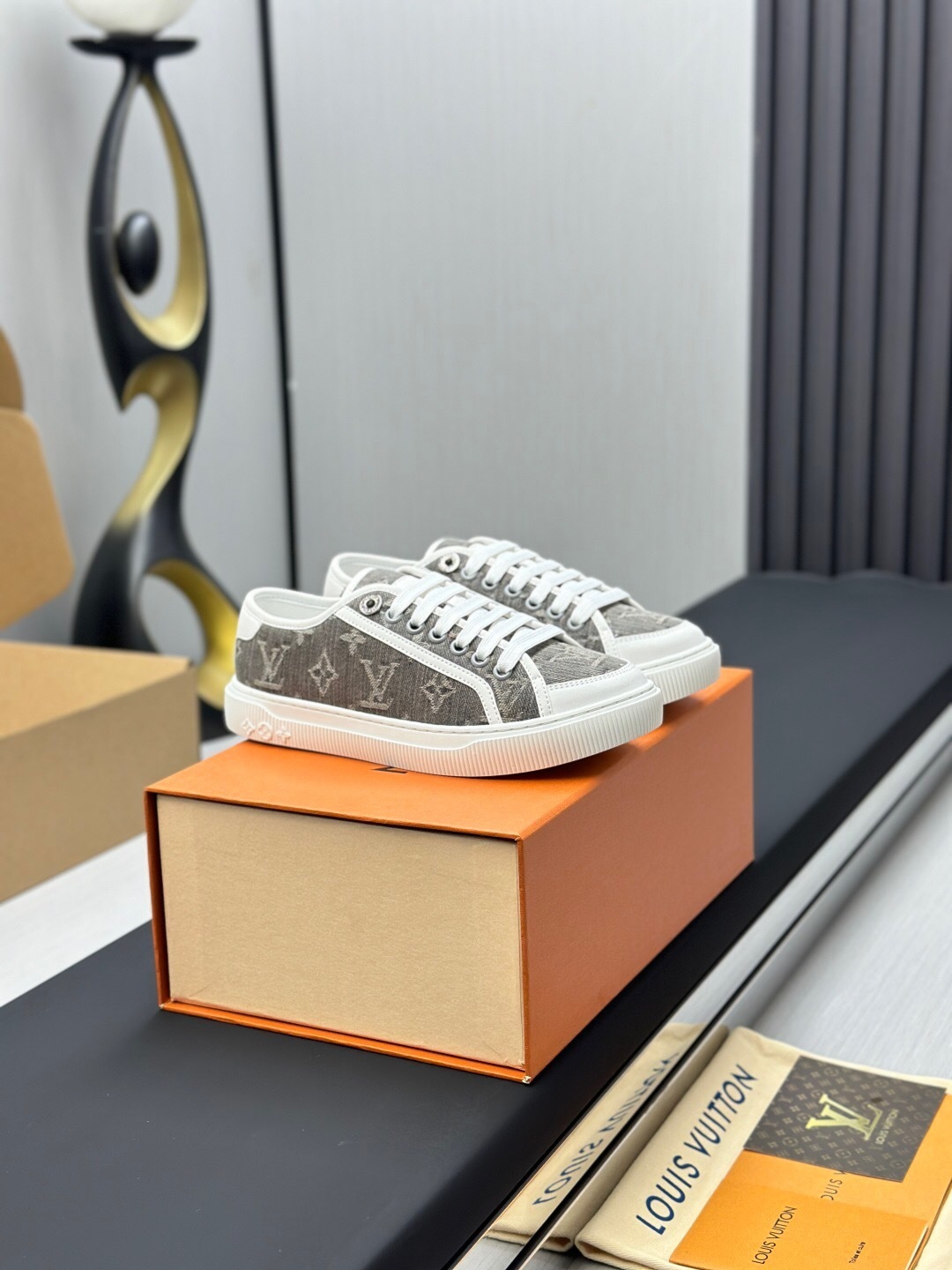 Louis Vuitton Time Out Series Monogram Animal Print Casual White Sneakers - Time Out