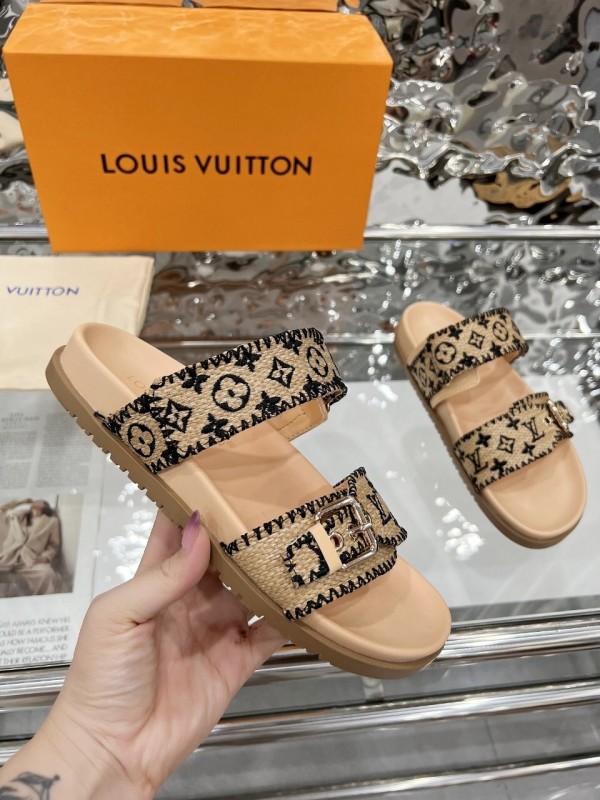 Louis Vuitton Spring/Summer 2025 New Slippers - LY00250