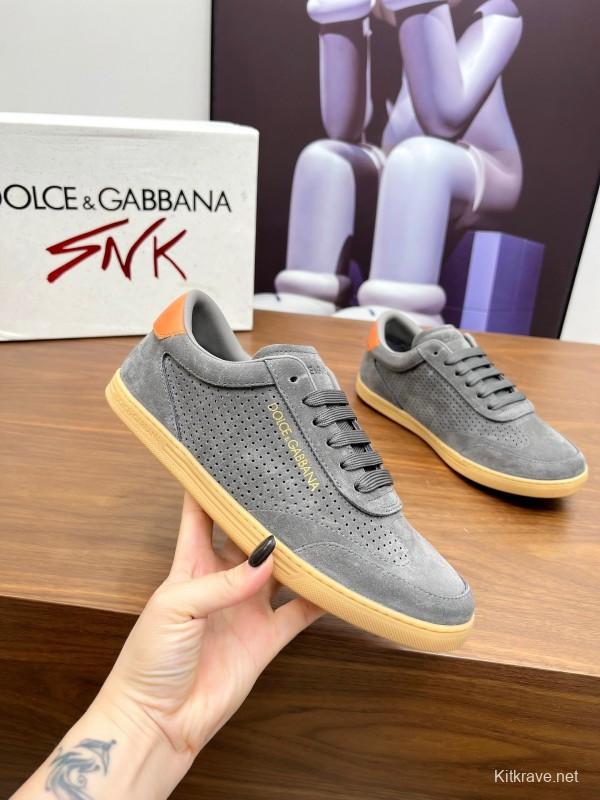 Dolce & Gabbana 2025 SS Casual Shoes with Exaggerated Fashion Style - AS00270