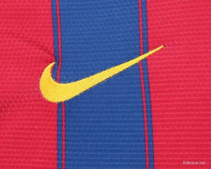 Retro Kids 09/10 FC Barcelona Home Jersey