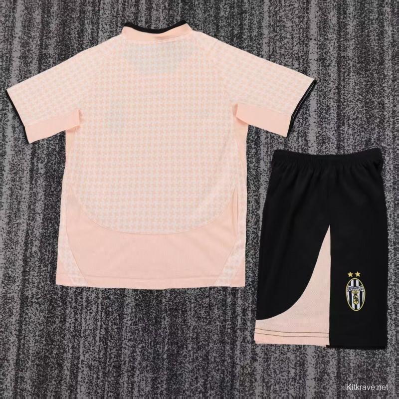 Retro 03/04 Juventus Away Jersey