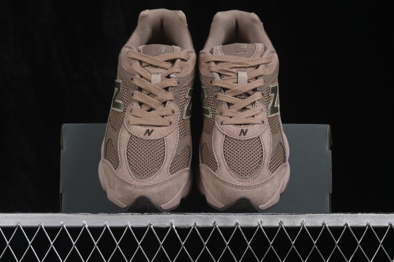 New Balance 603 Series Retro Casual Running Shoes with Breathable Mesh Upper - M6035RC