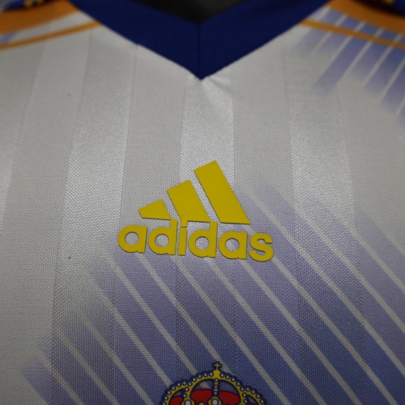 Player Version 26/27 Real Madrid White/Purple/Orange Concept Jersey