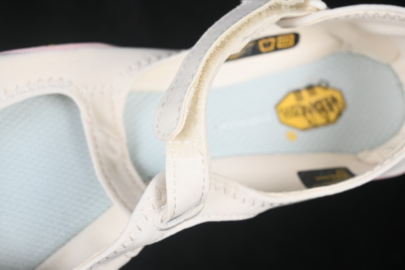 Vibram V-Soul Women's Minimalist Barefoot Fitness Shoes with Toe Design Quick-Dry Ballet Style - 25W7202