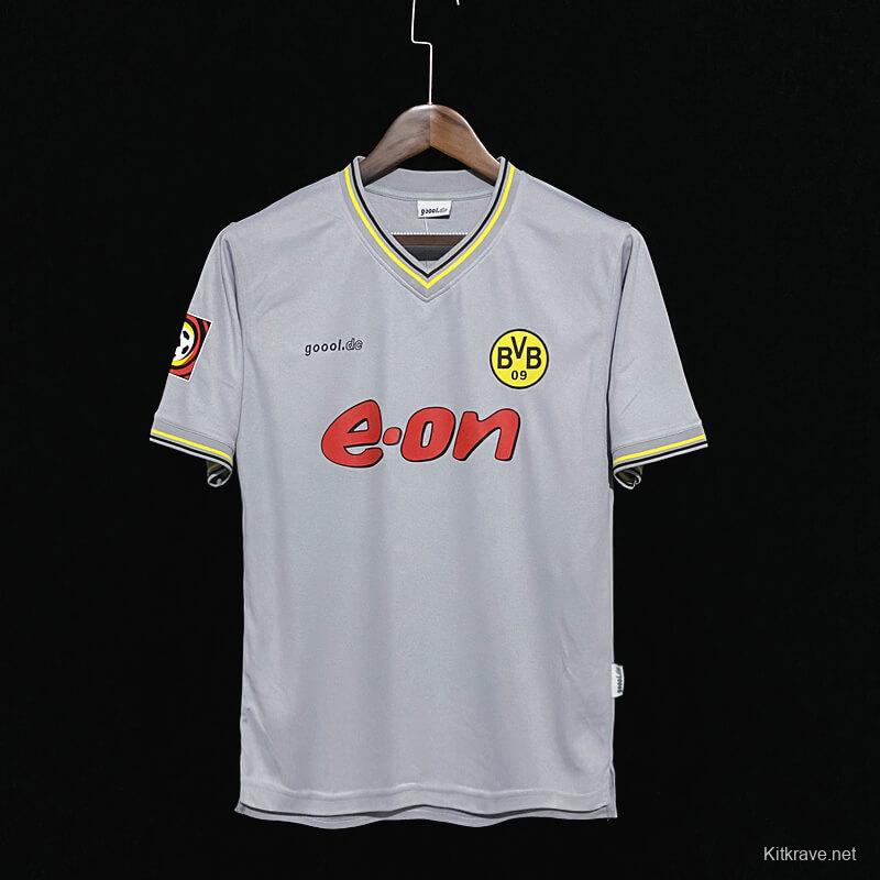 Retro 00/01 Borussia Dortmund Away Grey Jersey