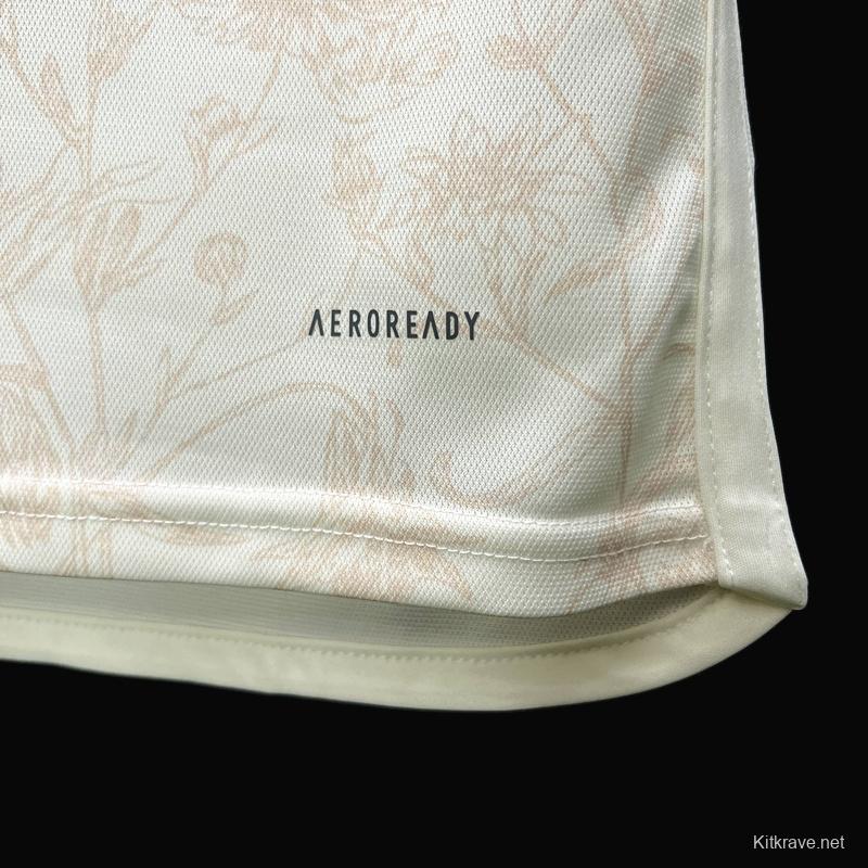 23/24 Bayern Munich Third Jersey