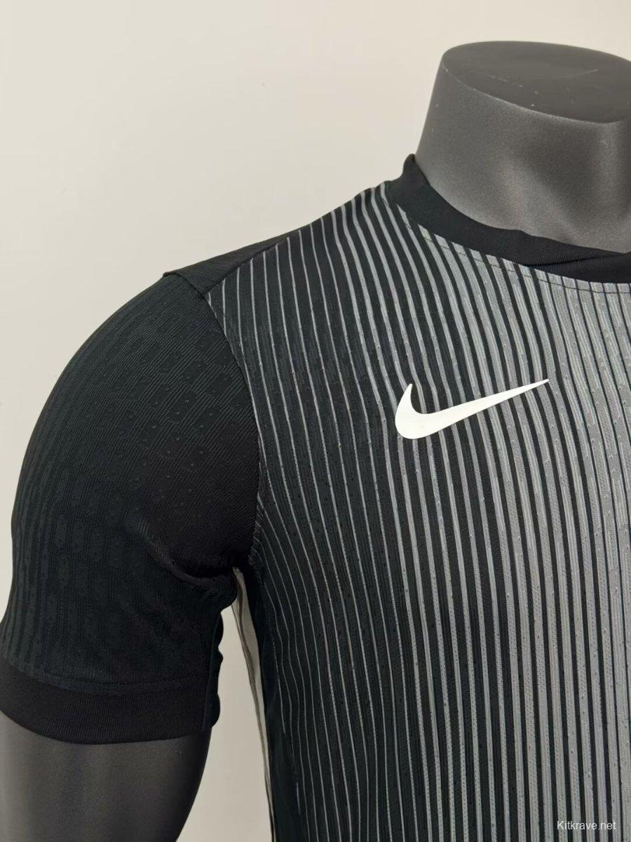 Player Version 25/26 PSG Goalkeeper Black Jersey