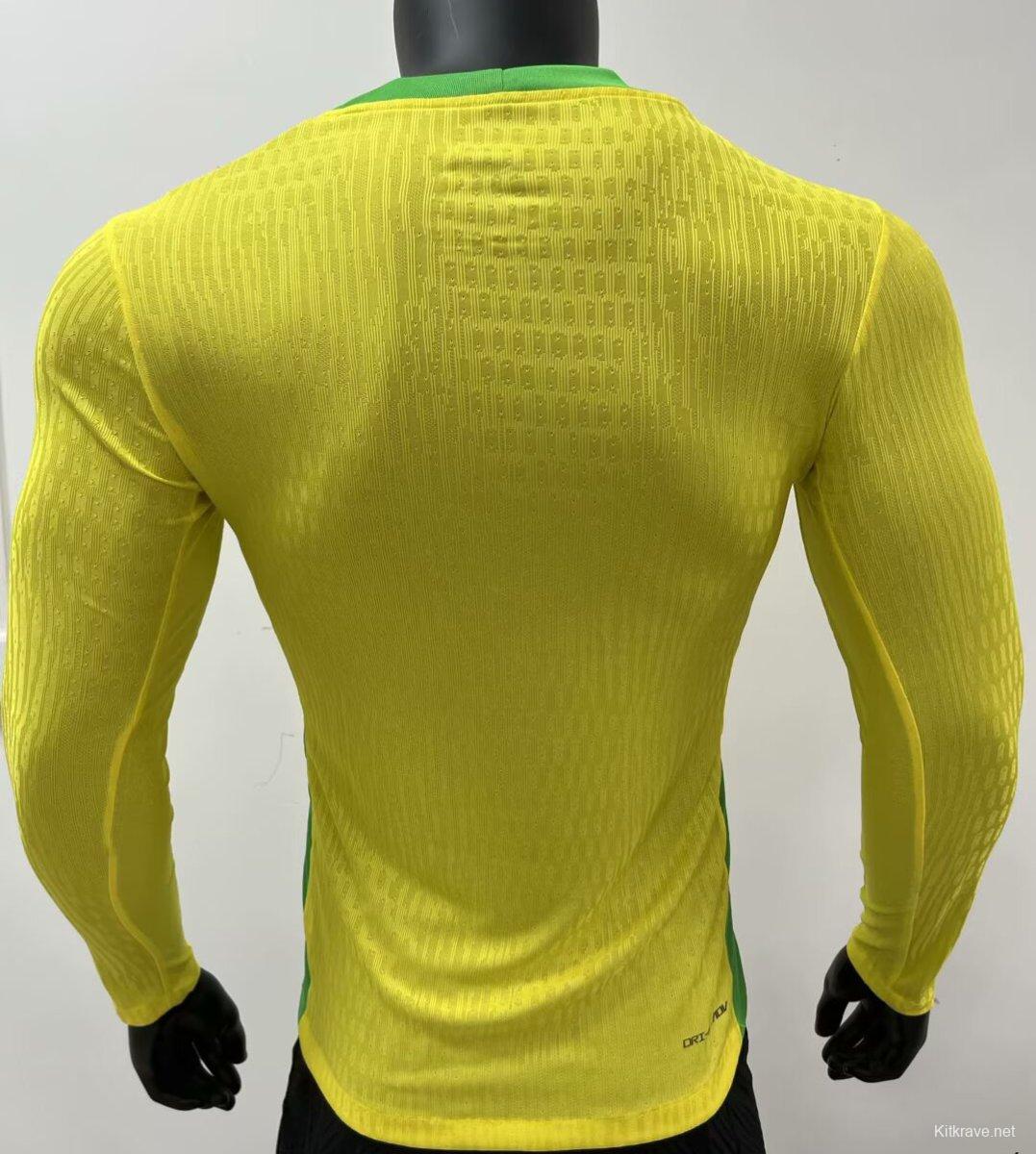 Player Version 2025 Brazil Home Long Sleeve Jersey