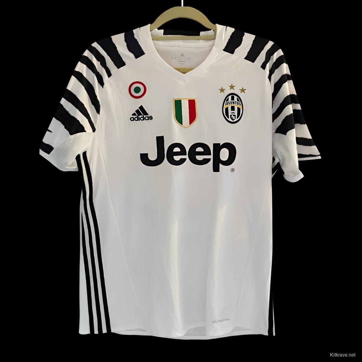 Retro 16/17 Juventus Third Jersey