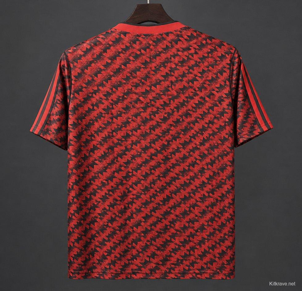 26/27 Manchester Untied 1990–92 Away Red/Black Remake Jersey